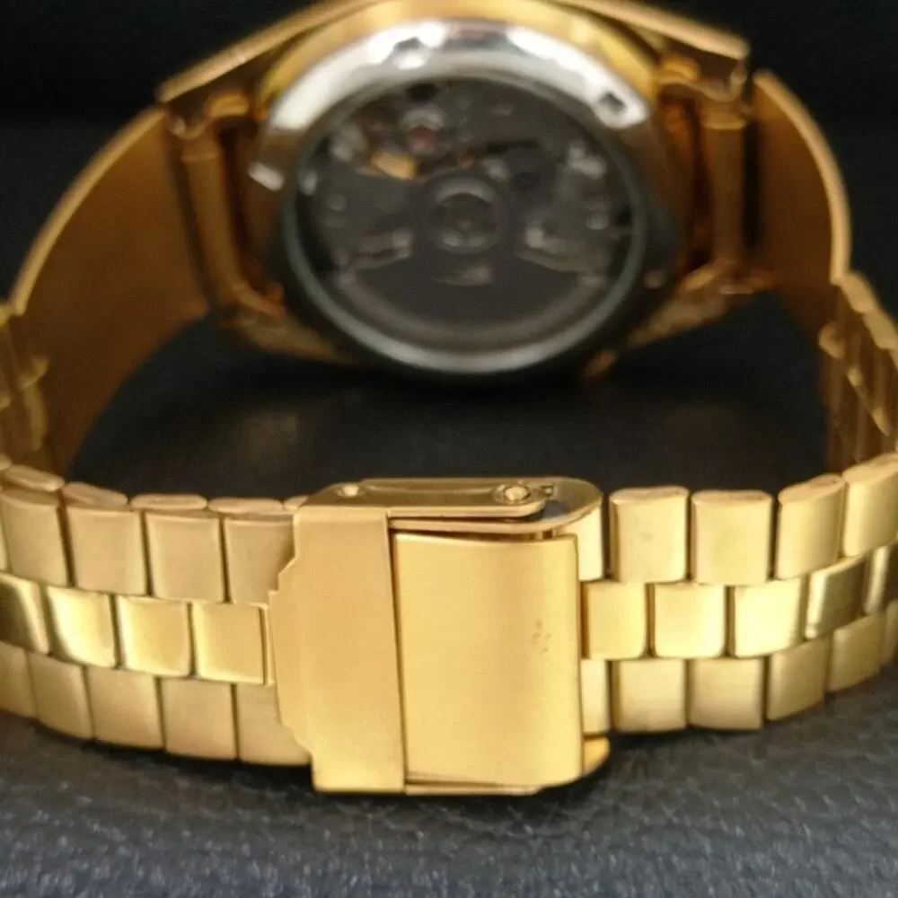 Vintage 1972 Seiko Automatic Mens Gold Watch W/daydate & Black accents